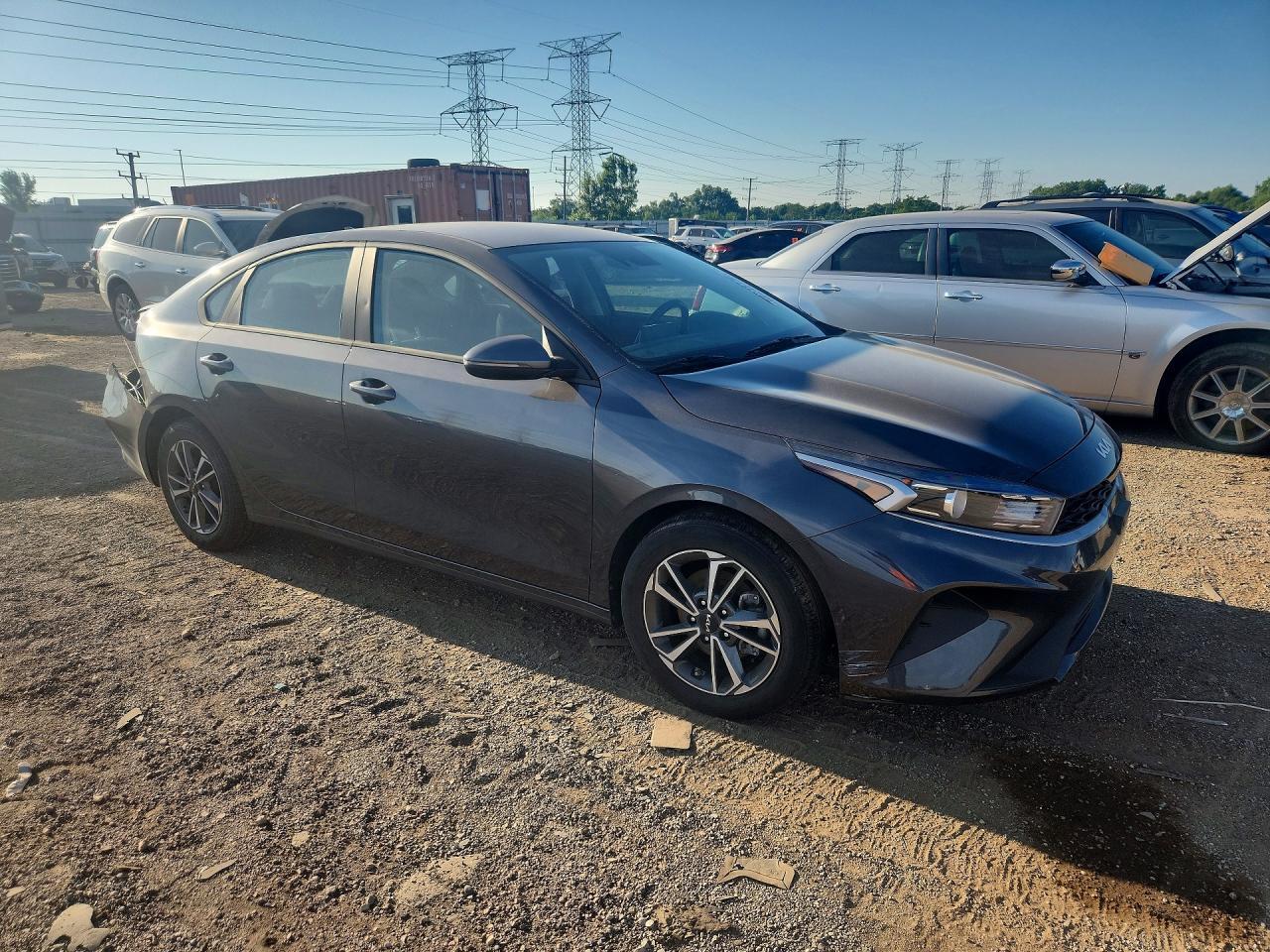 2024 Kia Forte Lxs - Image 4