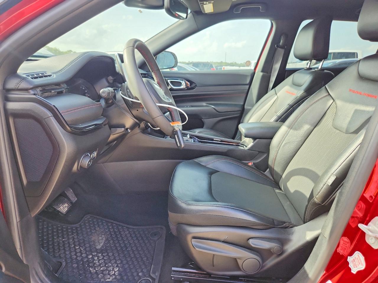 2025 Jeep Compass Trailhawk - Фото 7