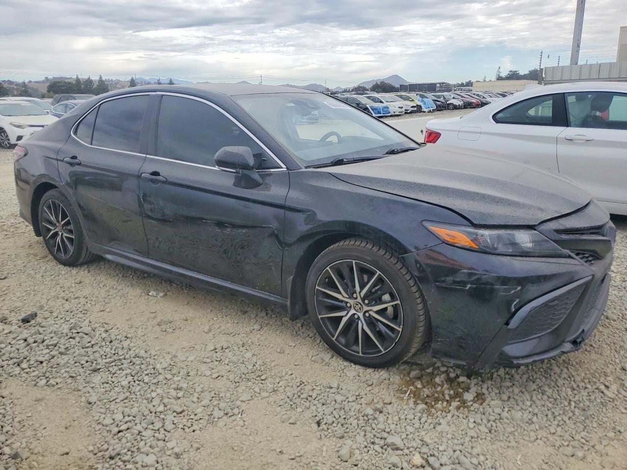 2023 Toyota Camry Se - Фото 4