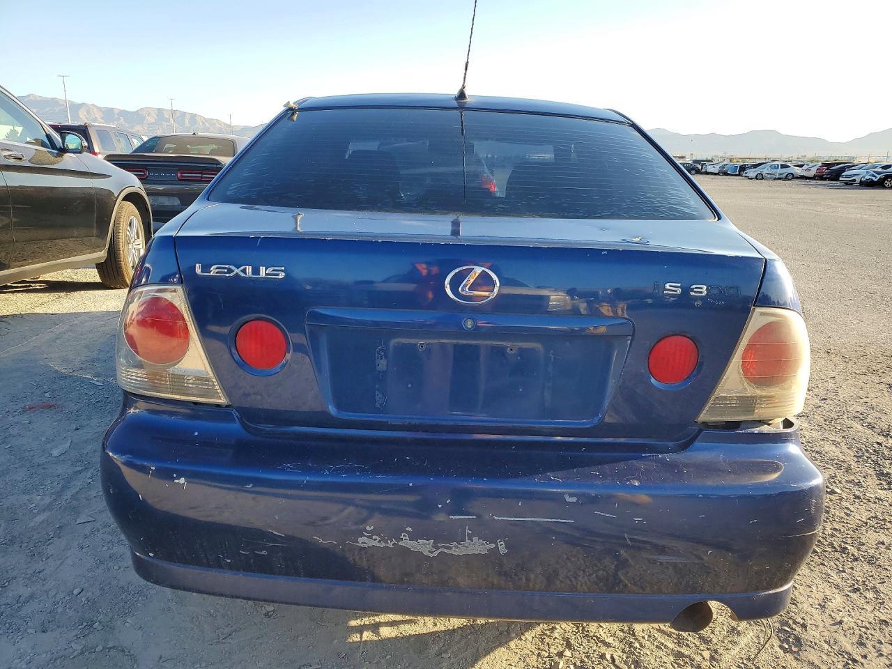 2001 Lexus Is 300 - Image 6