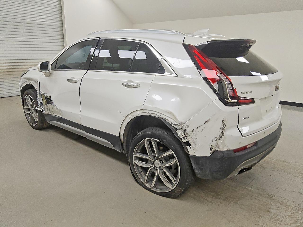 2020 Cadillac Xt4 Premium Luxury - Фото 2