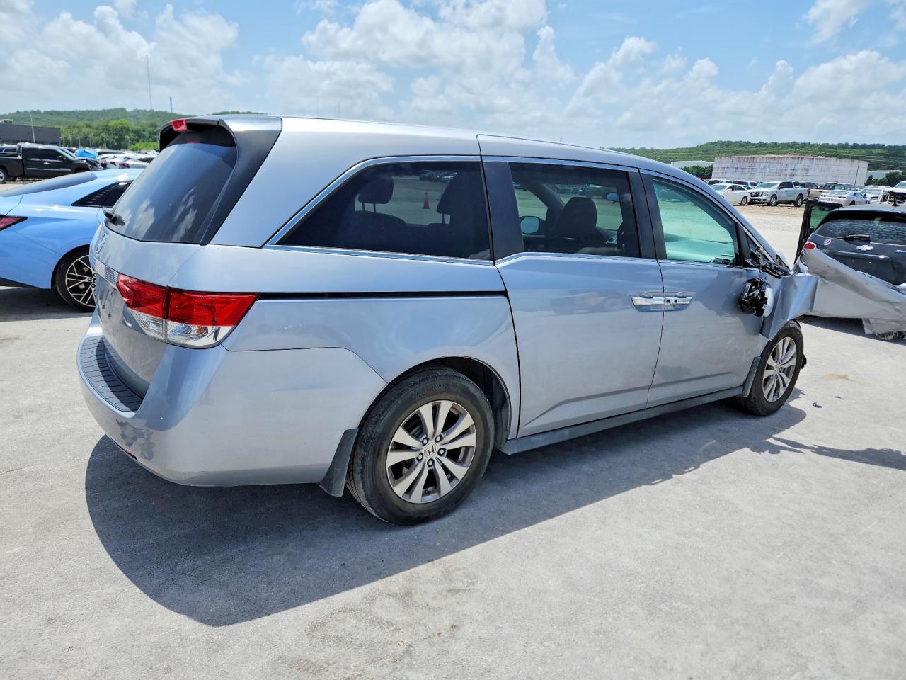 2017 Honda Odyssey Ex - Фото 3