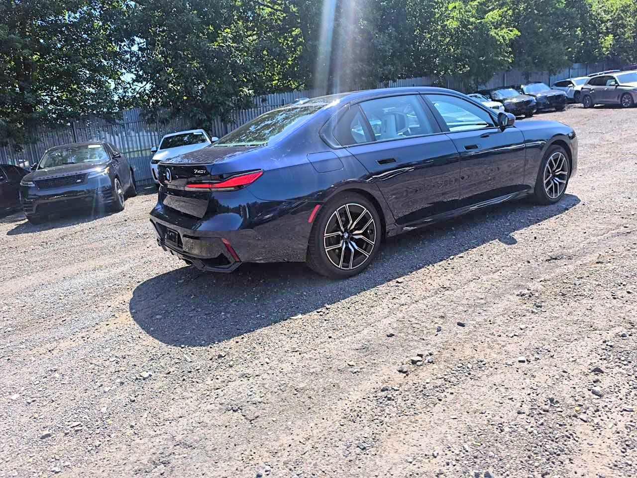 2026 BMW 740 Xi - Image 4