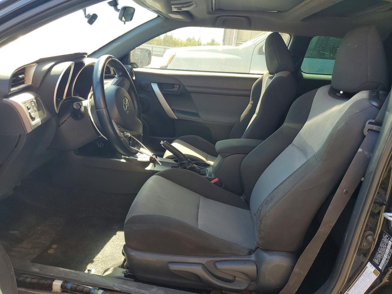 2014 Scion Tc Base - Image 7