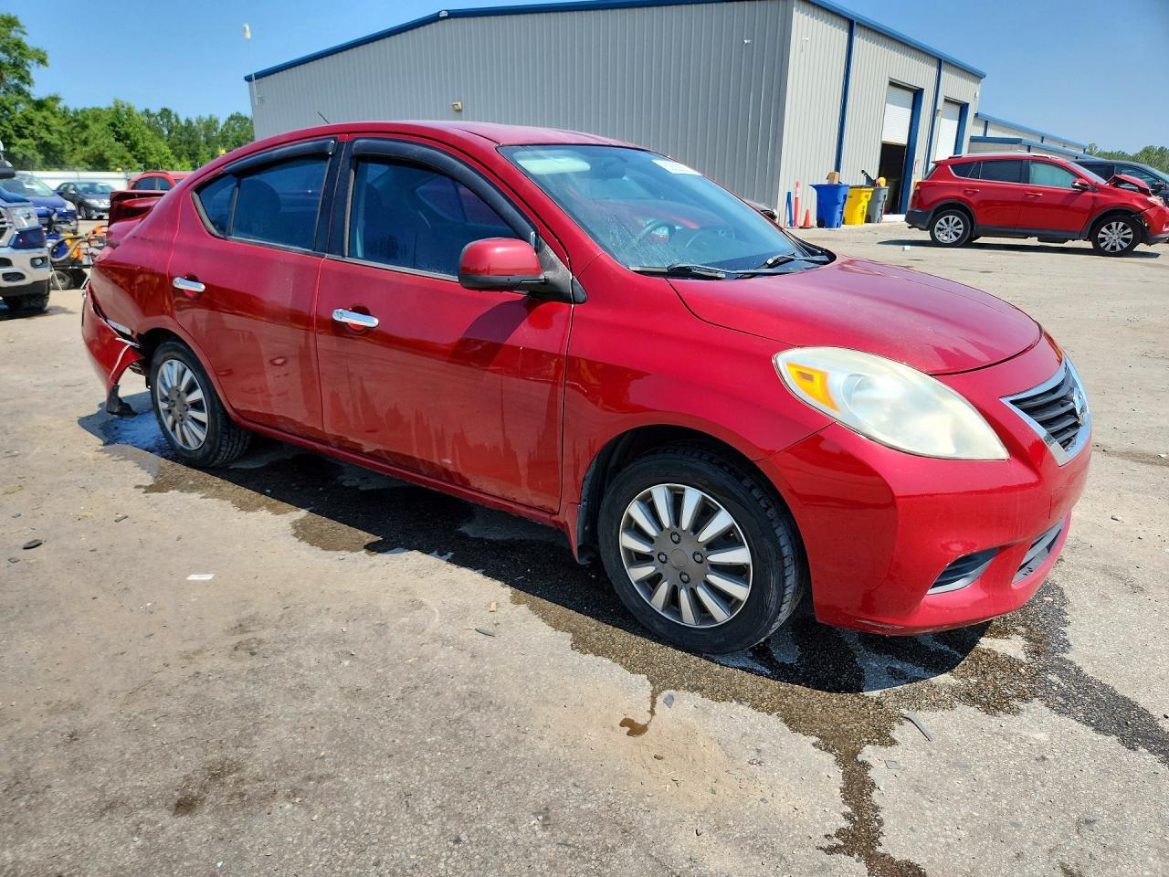 2014 Nissan Versa 1.6 S - Image 4