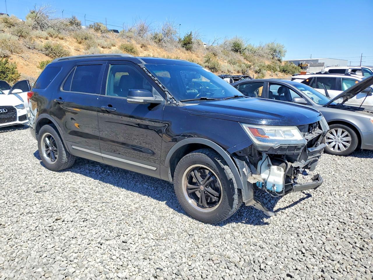 2016 Ford Explorer Xlt - Фото 4