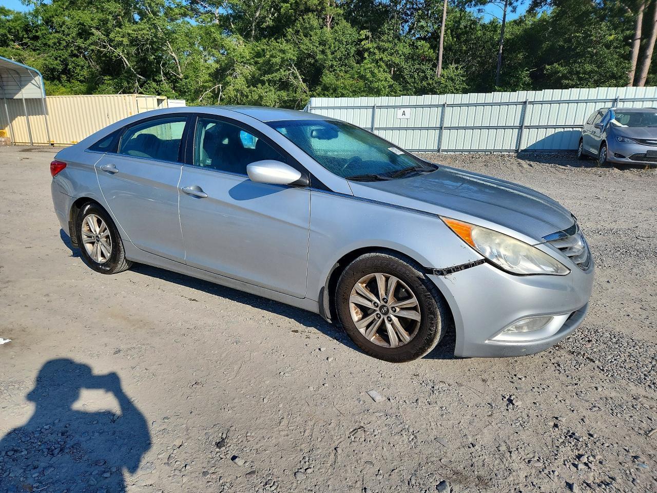 2013 Hyundai Sonata Gls - Image 4