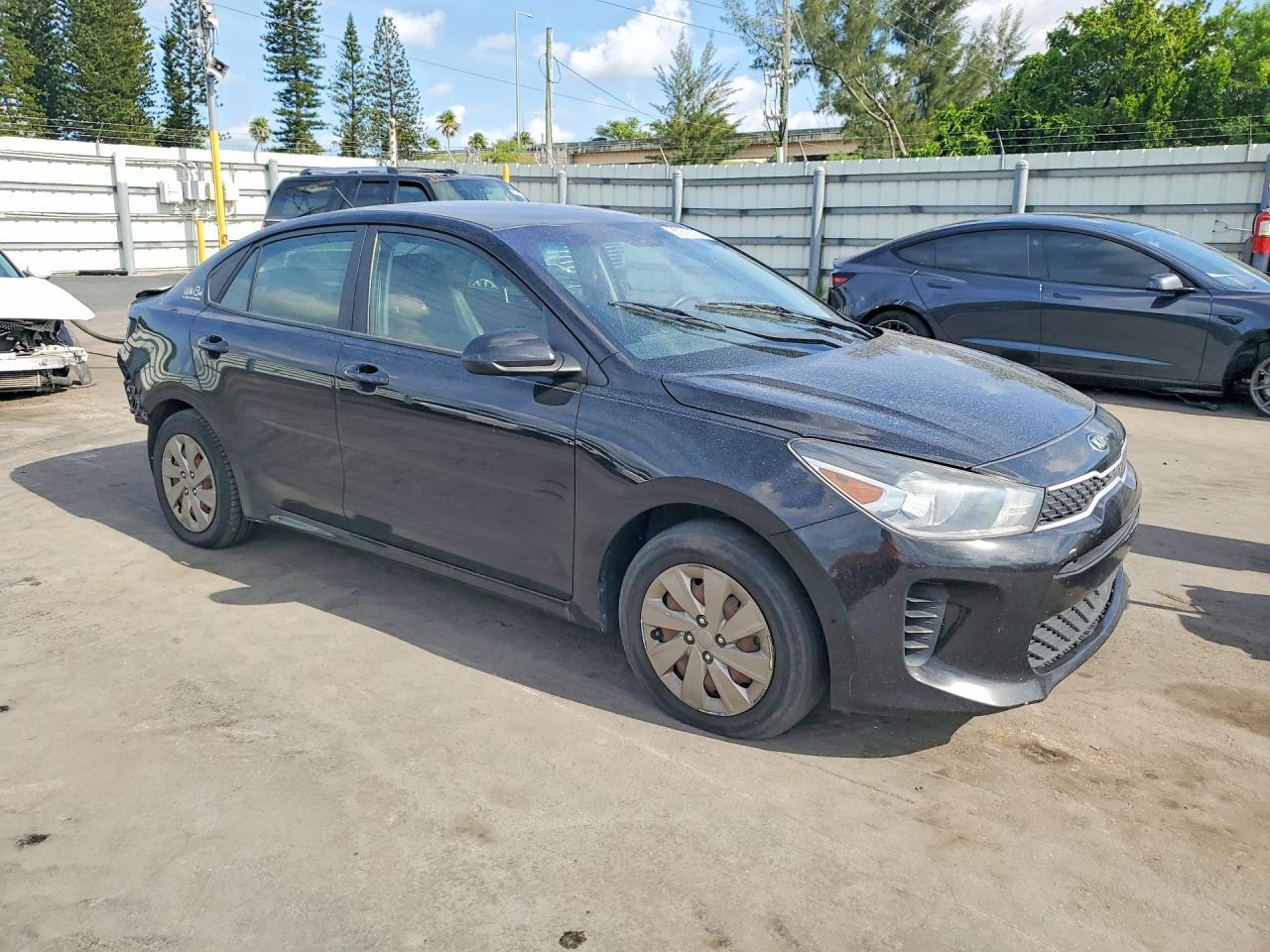 2020 Kia Rio Lx - Фото 4
