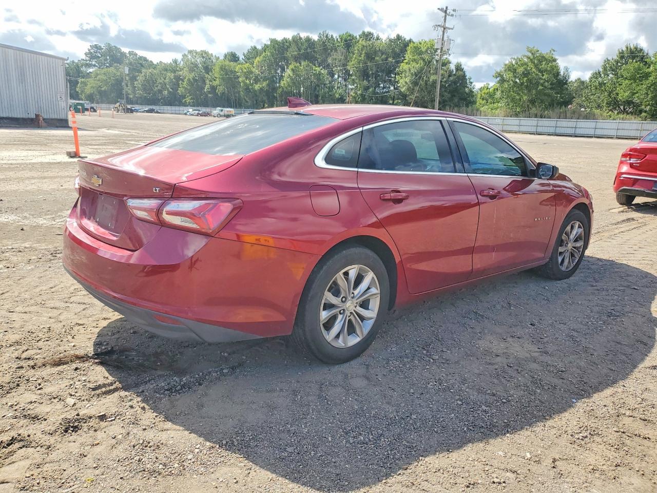 2020 Chevrolet Malibu Lt - Image 3