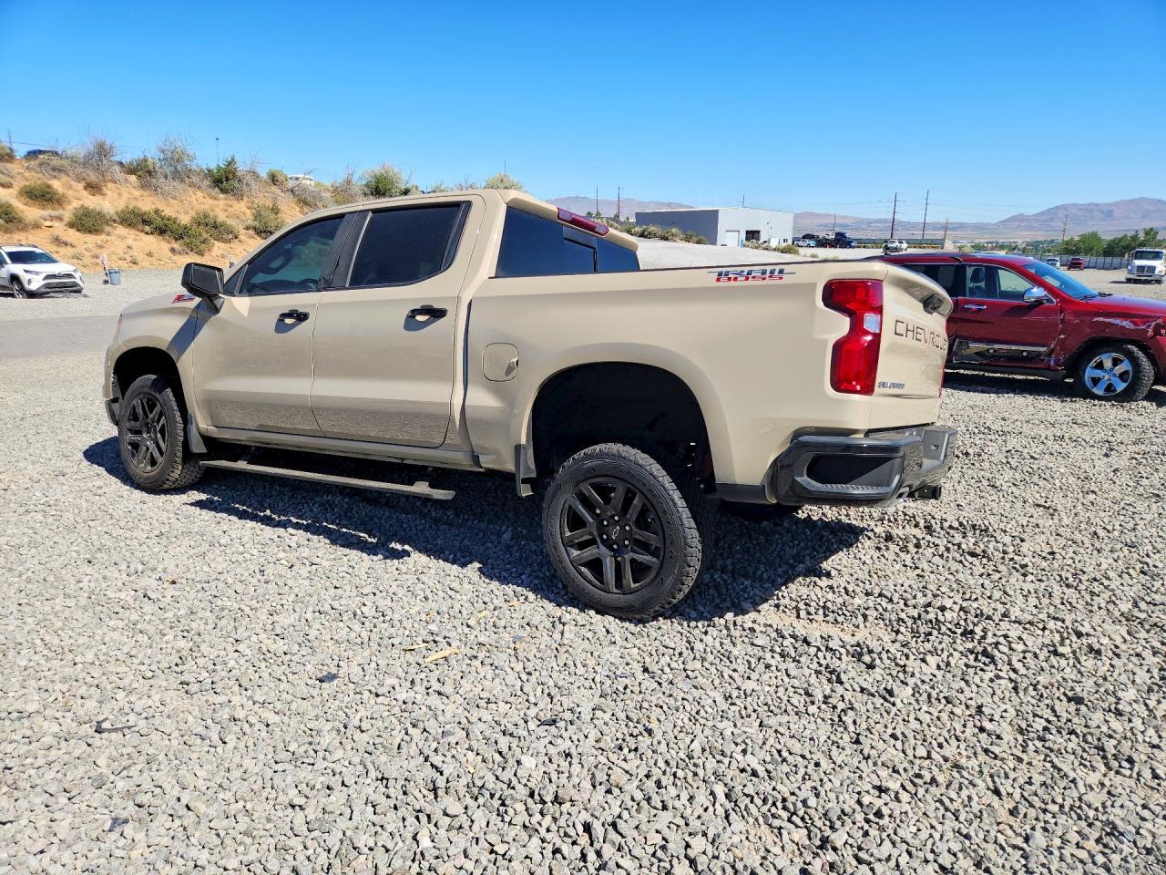 2023 Chevrolet Silverado K1500 Lt Trail Boss - Image 2