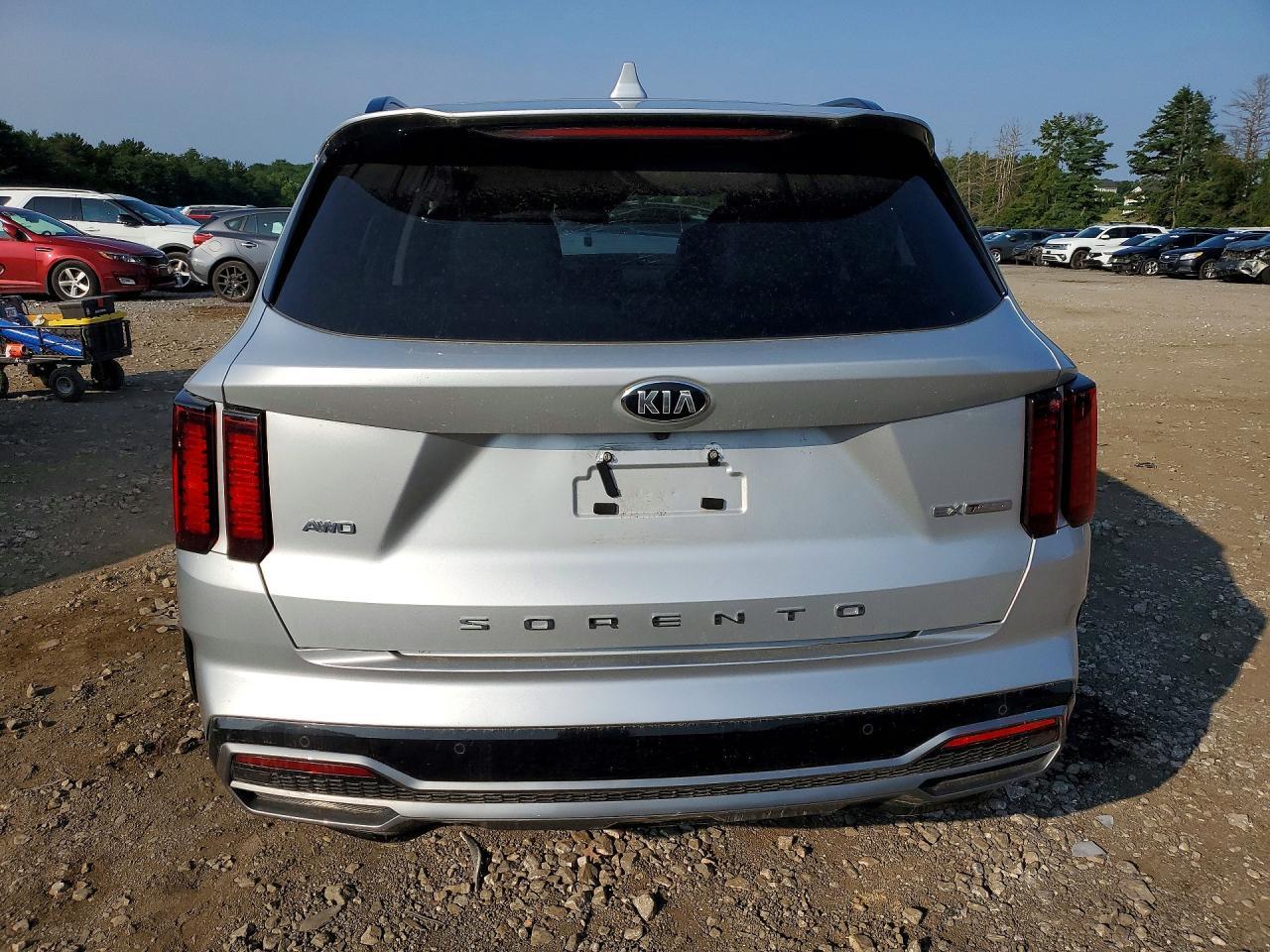 2021 Kia Sorento Ex - Фото 6