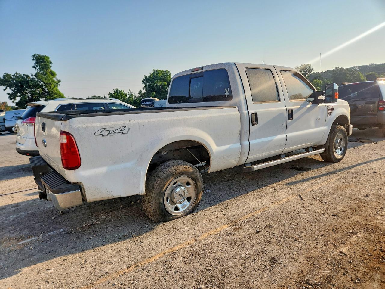 2009 Ford F250 Super Duty - Image 3