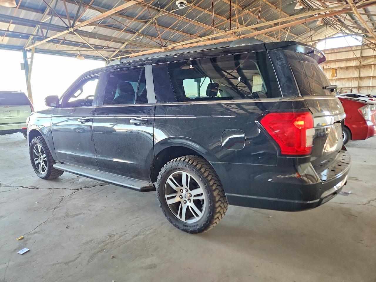 2024 Ford Expedition Max Xlt - Фото 2