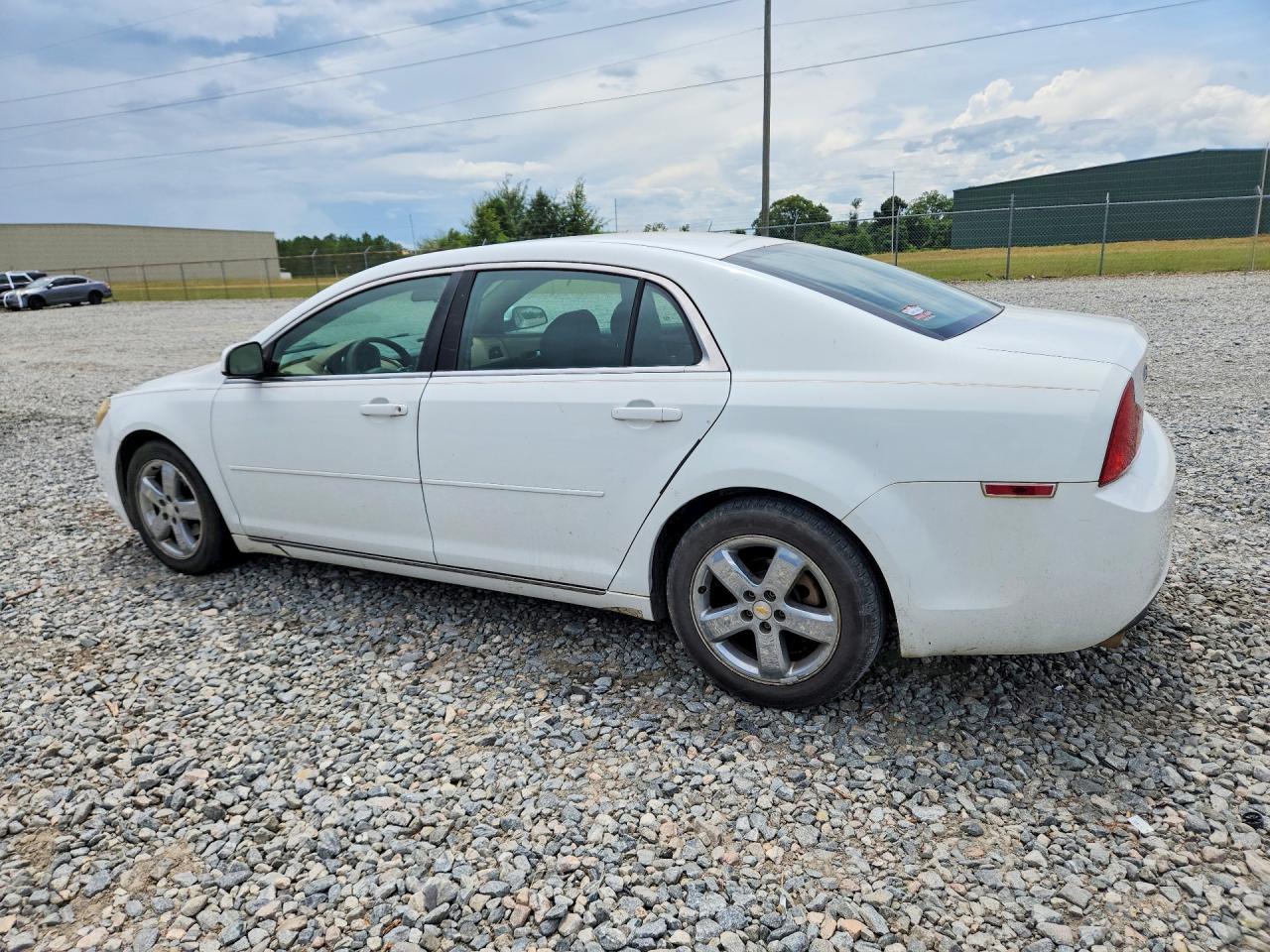 2010 Chevrolet Malibu 1Lt - Фото 2