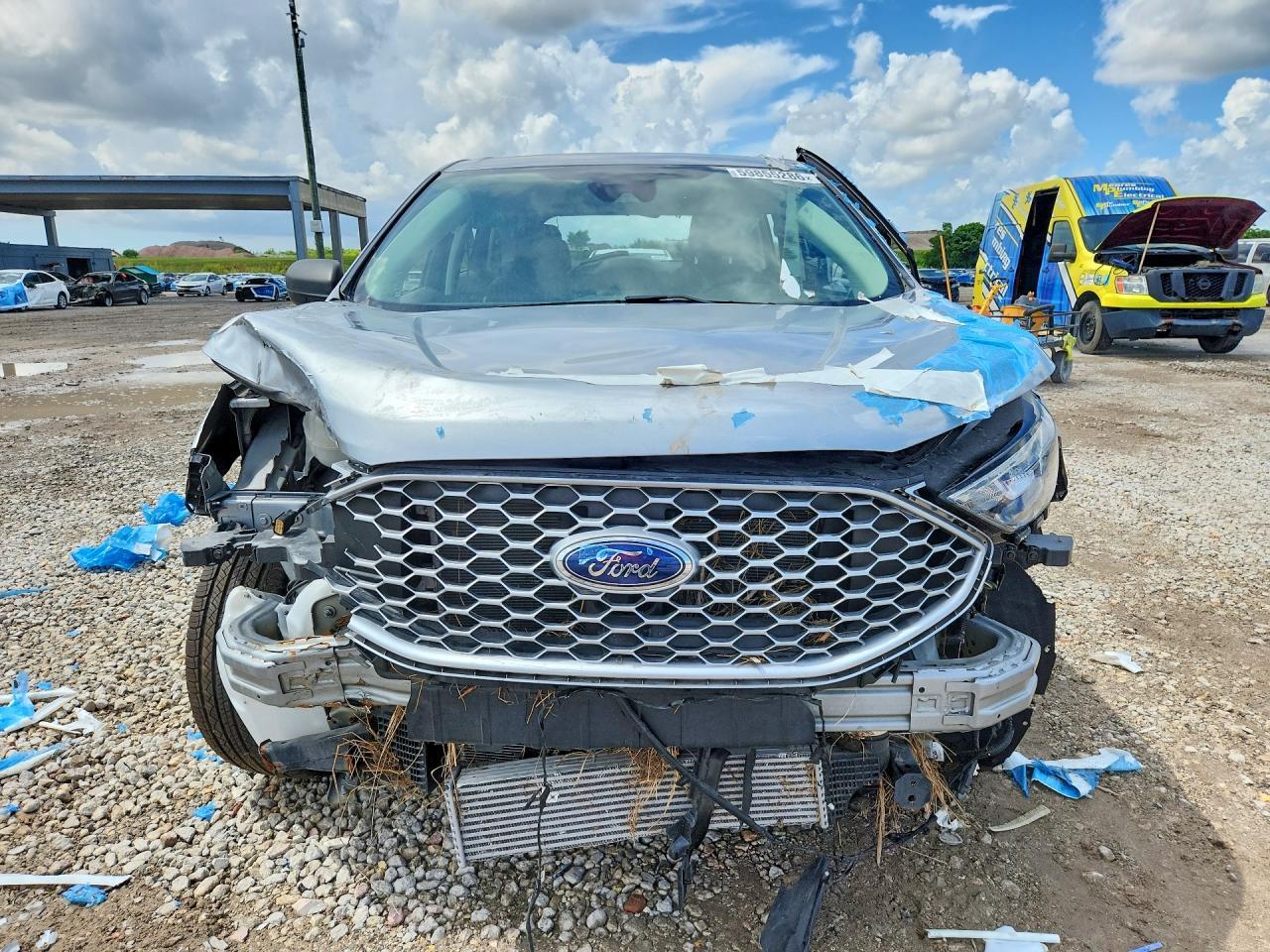 2024 Ford Edge Se - Image 5