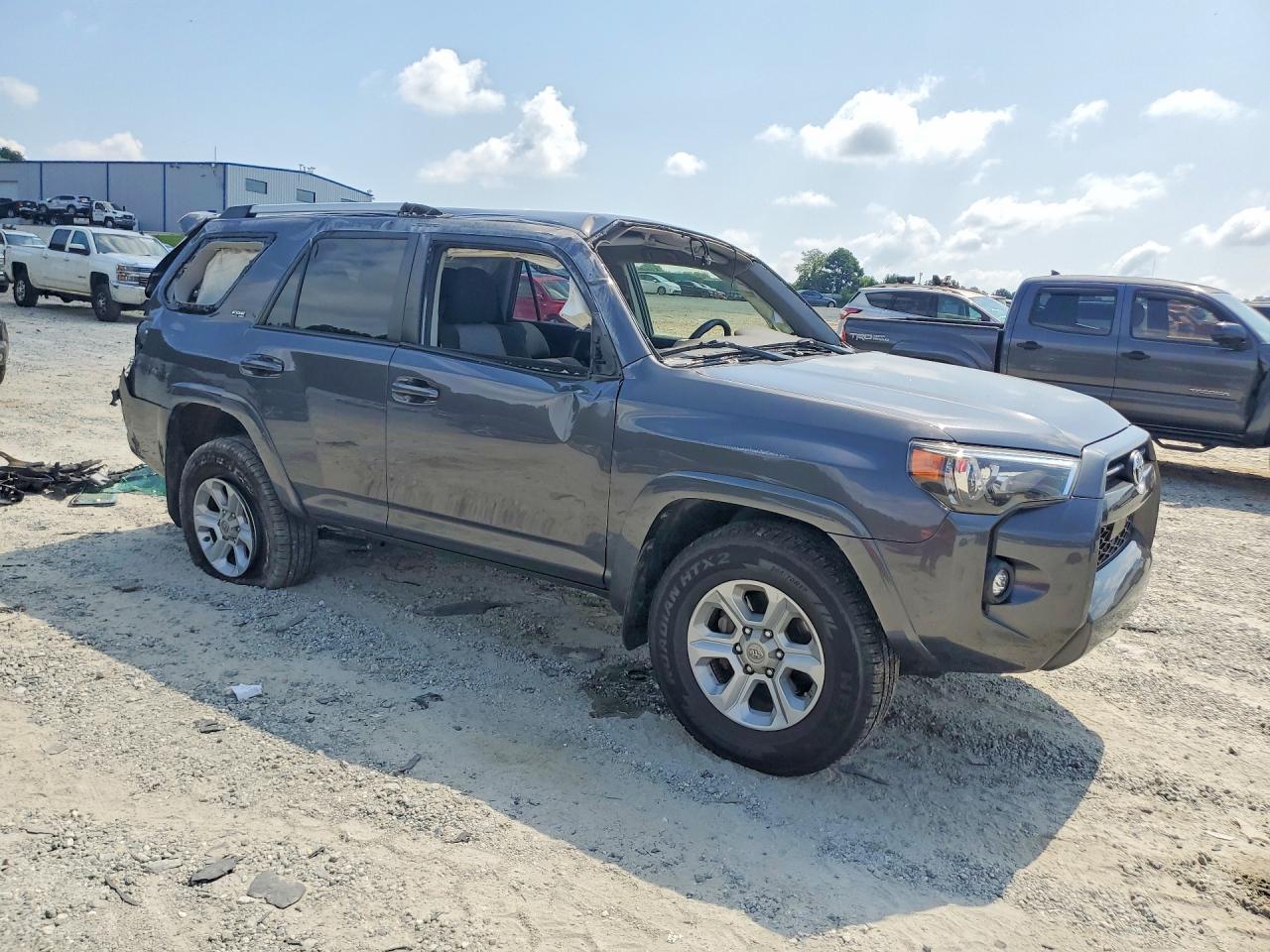 2021 Toyota 4Runner Sr5 - Фото 4