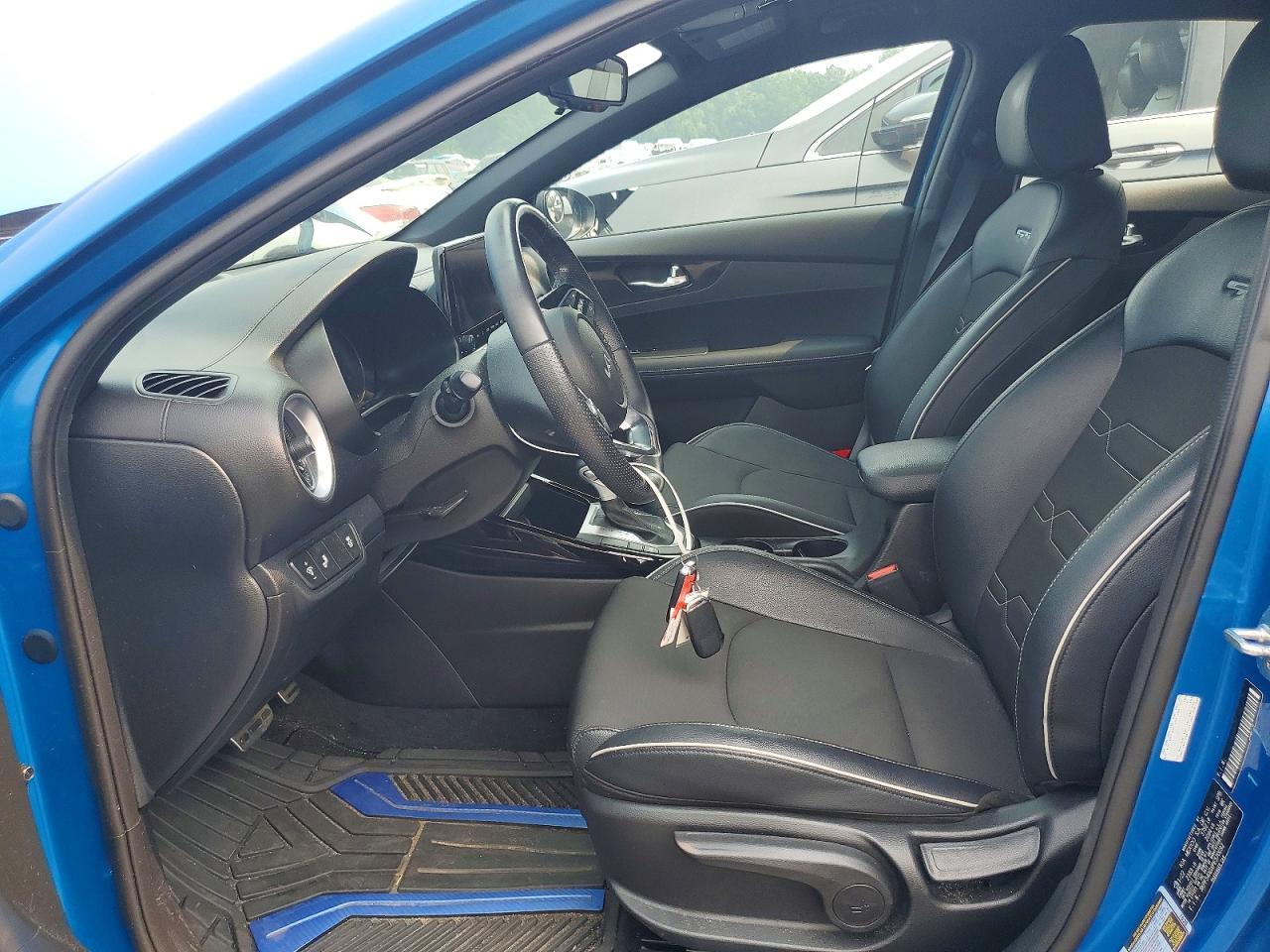 2023 Kia Forte Gt Line - Фото 7