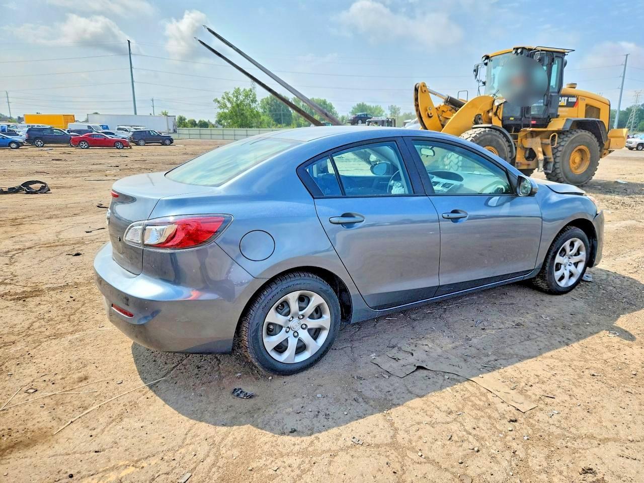 2012 Mazda 3 I - Фото 3