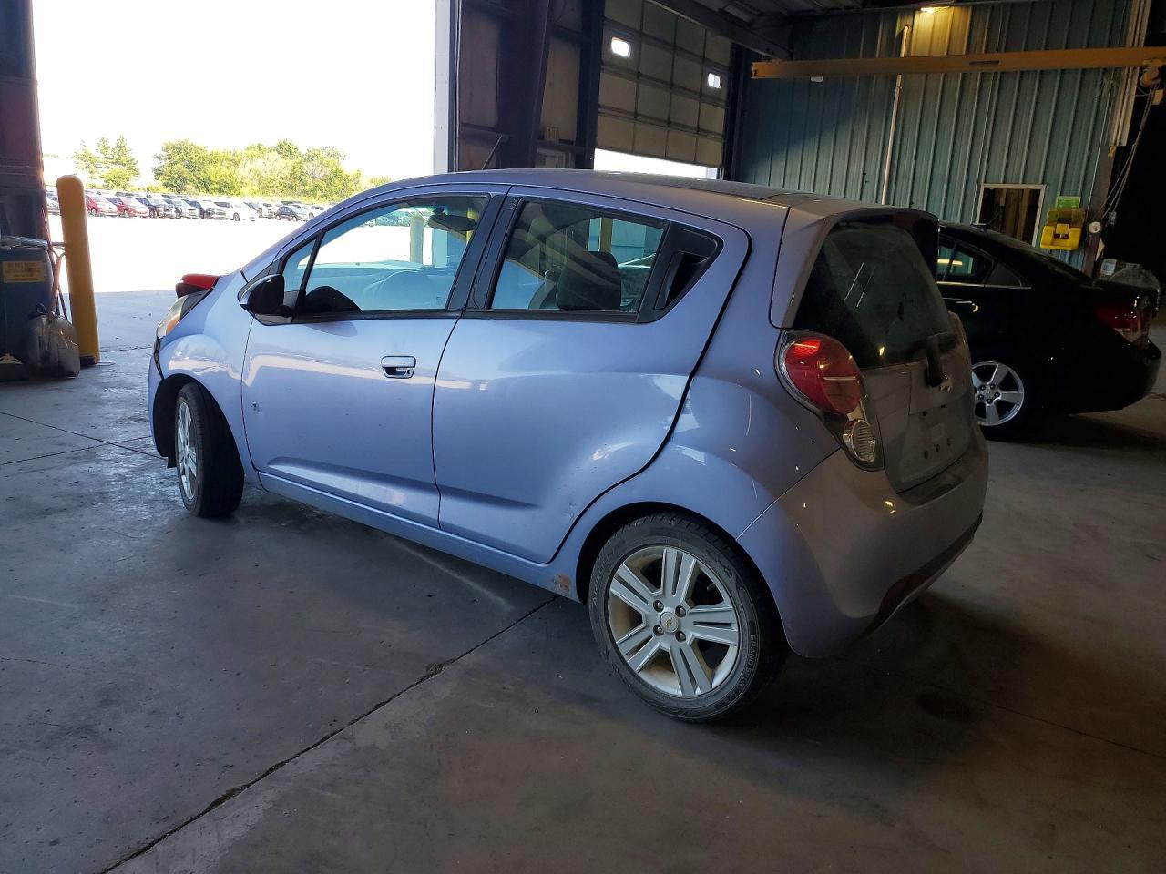 2014 Chevrolet Spark 1Lt - Фото 2
