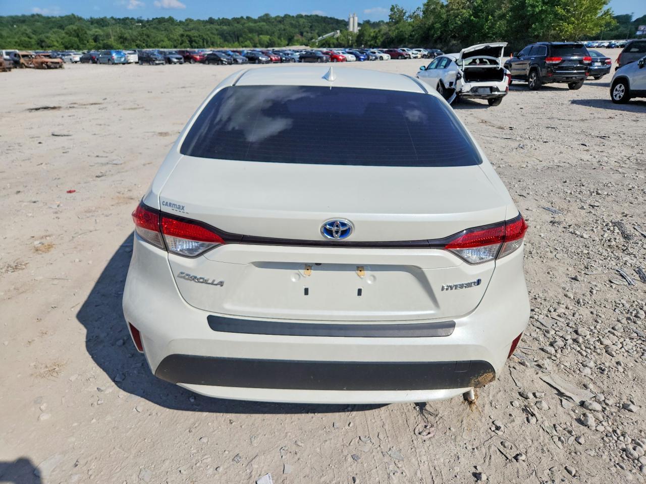 2021 Toyota Corolla Le - Фото 6