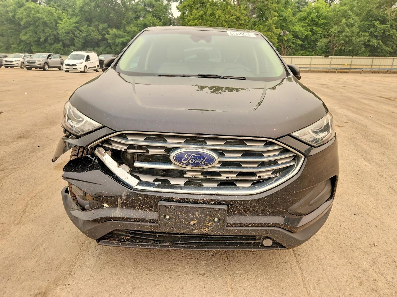 2020 Ford Edge Se - Фото 5