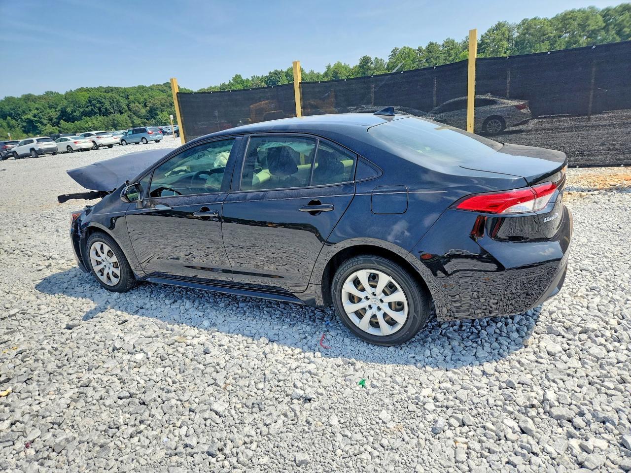 2021 Toyota Corolla Le - Фото 2