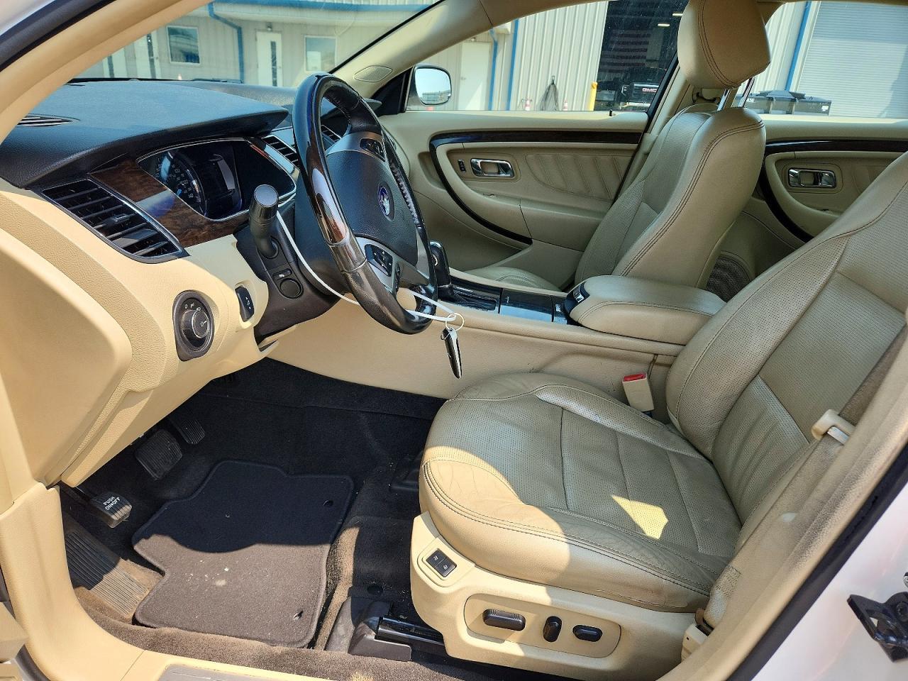 2013 Ford Taurus Limited - Фото 7