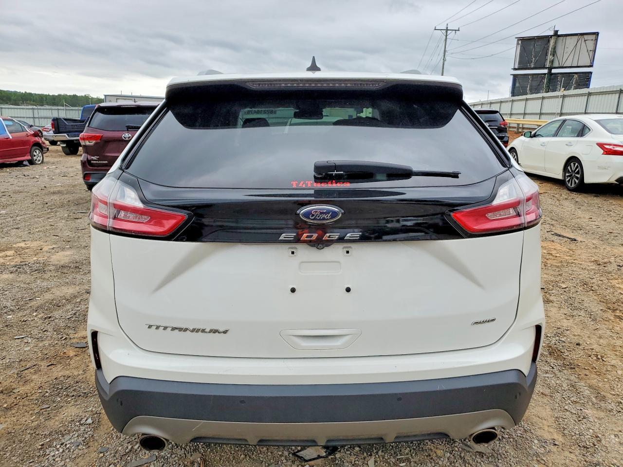 2021 Ford Edge Titanium - Фото 6