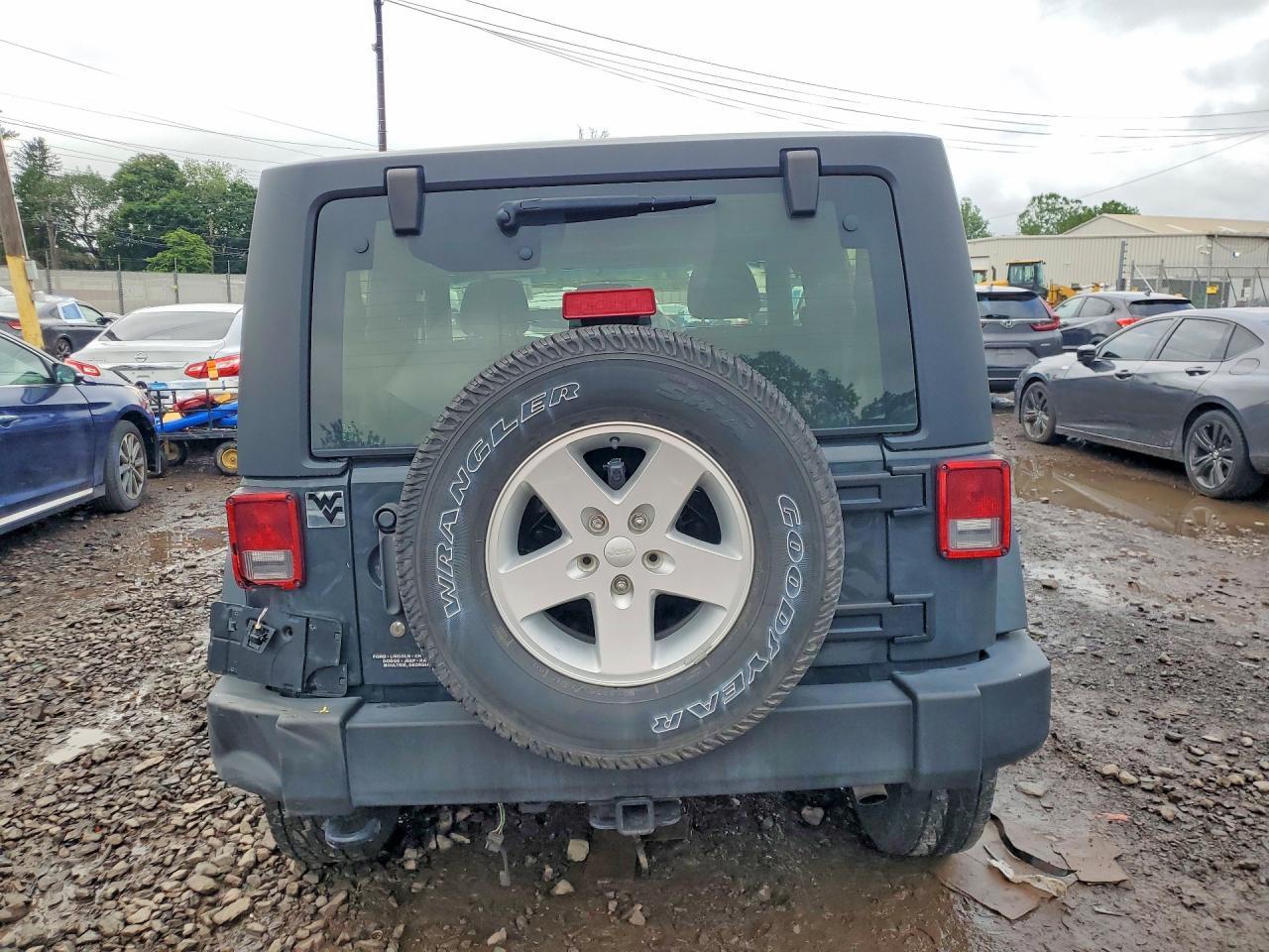2017 Jeep Wrangler Sport - Фото 6