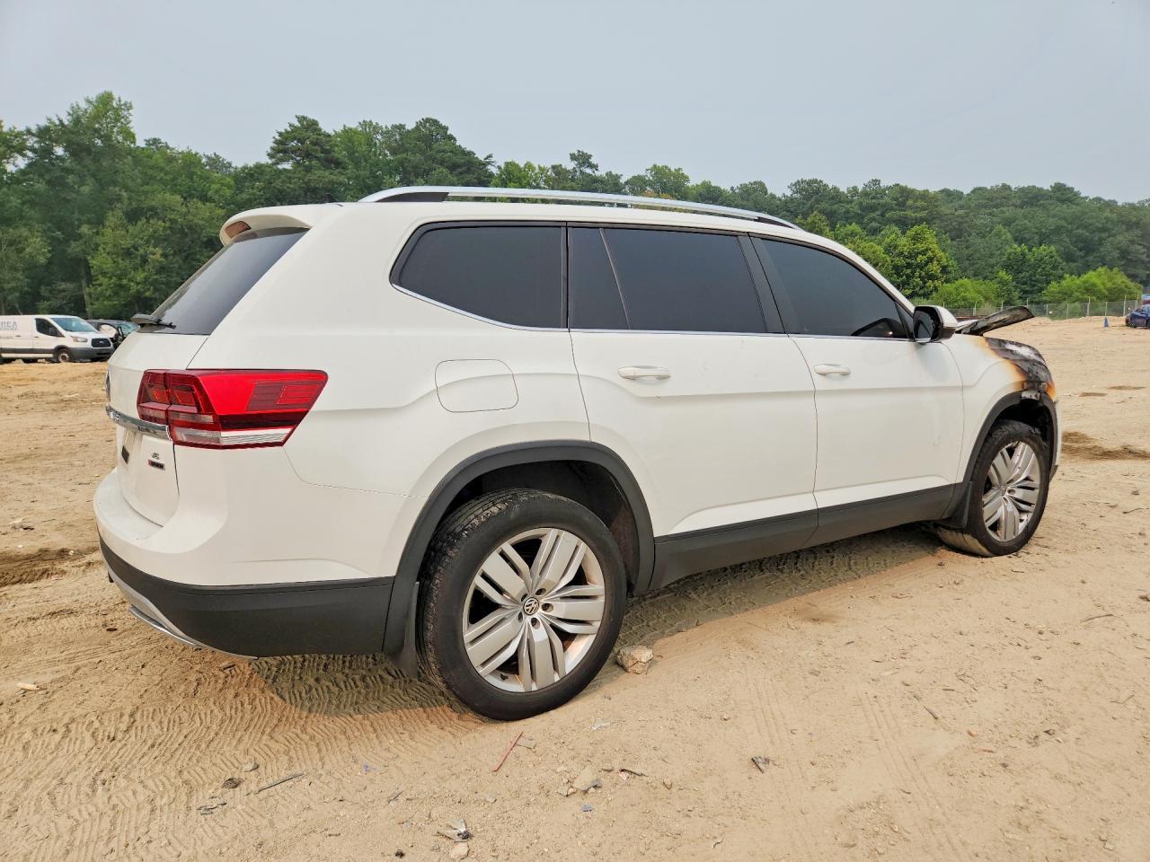 2019 Volkswagen Atlas Se - Фото 3