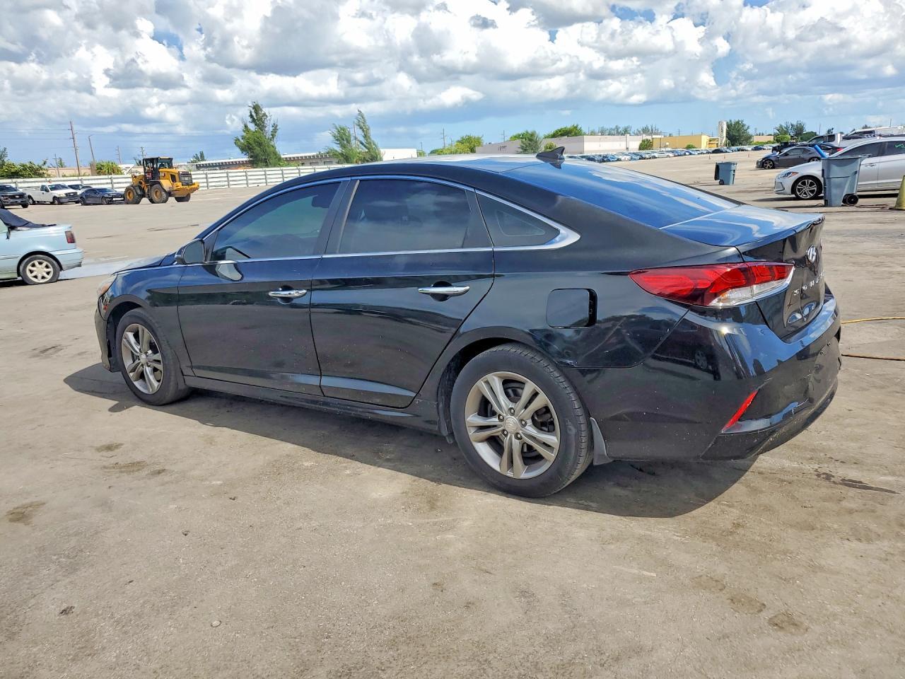 2019 Hyundai Sonata Sel - Фото 2