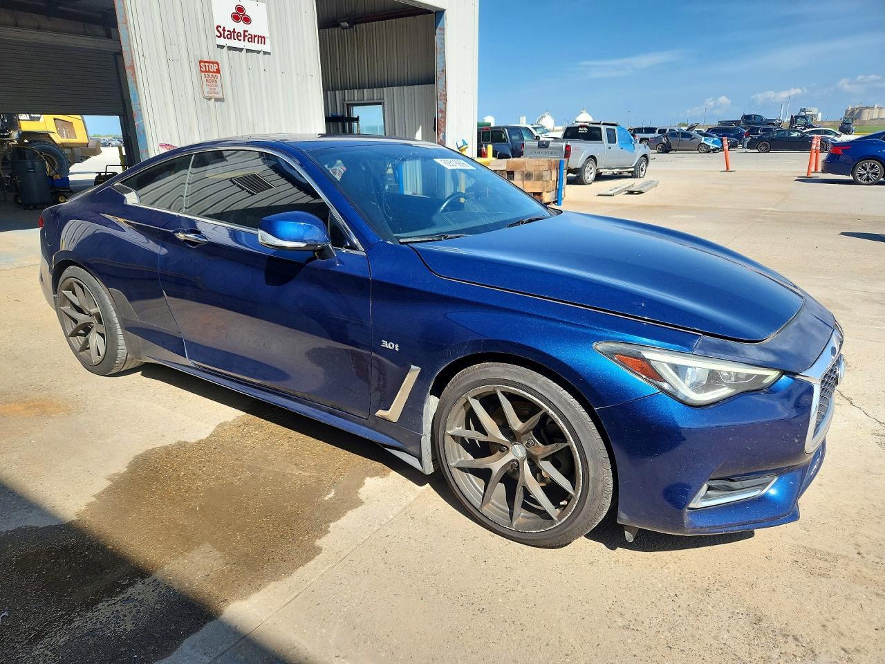 2018 Infiniti Q60 3.0T Luxe - Фото 4