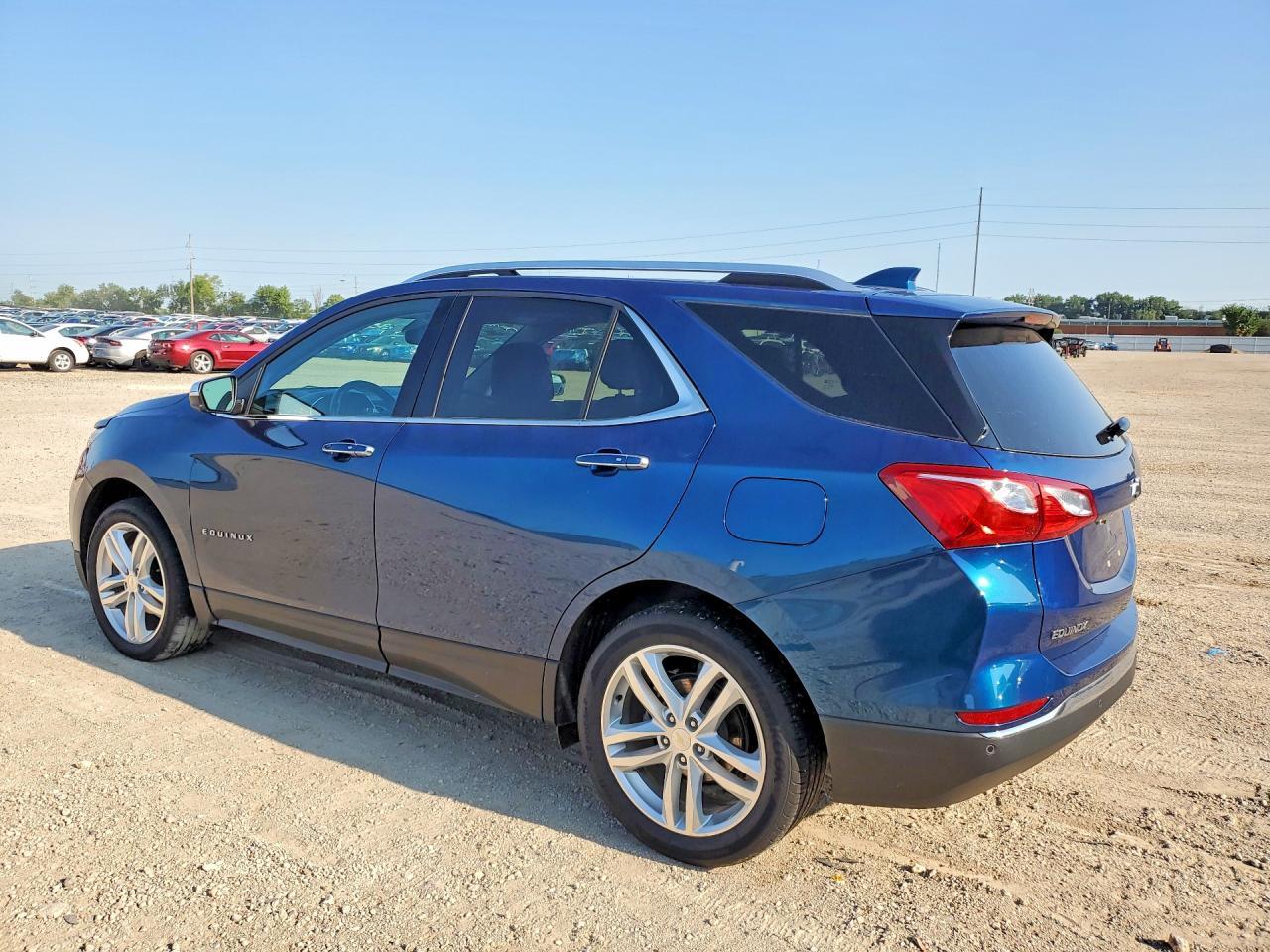 2019 Chevrolet Equinox Premier - Фото 2