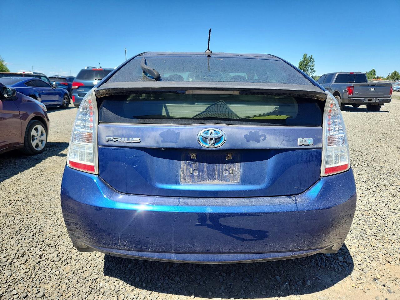 2010 Toyota Prius V - Image 6