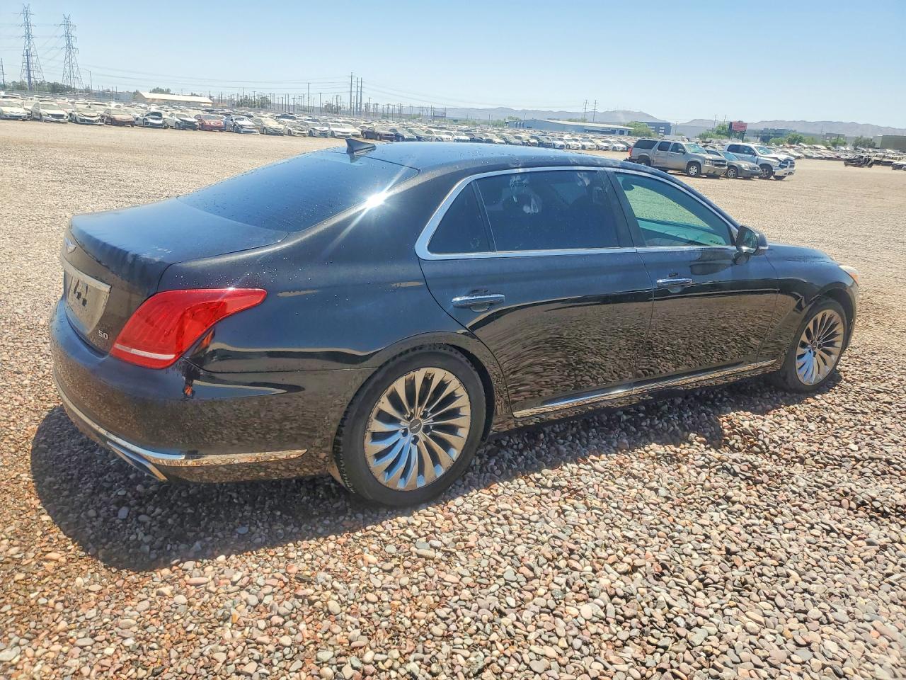 2018 Genesis G90 Ultimate - Image 3