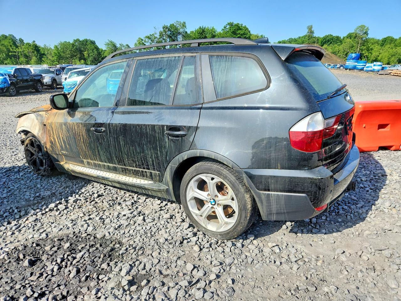 2010 BMW X3 xDrive30I - Фото 2