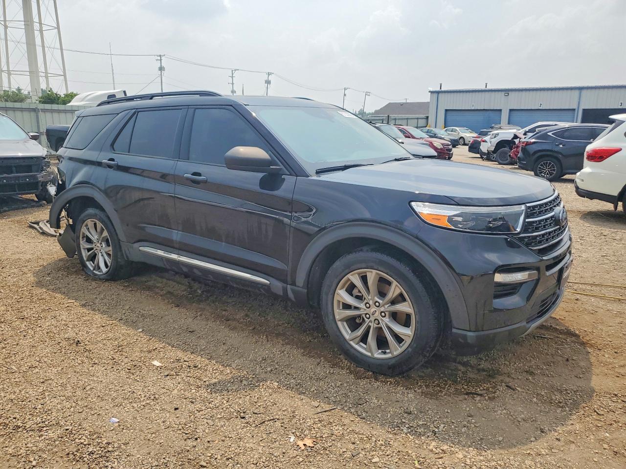 2021 Ford Explorer Xlt - Фото 4