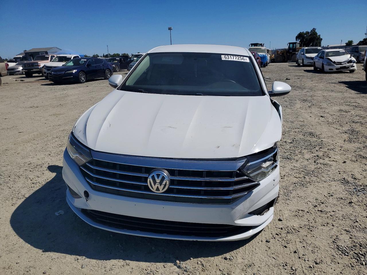 2021 Volkswagen Jetta S - Фото 5