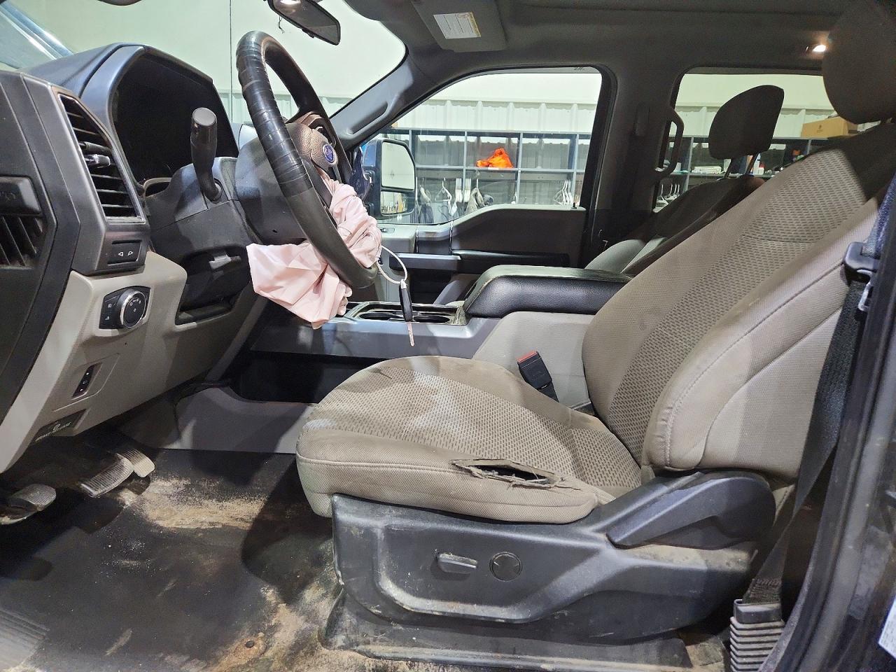 2021 Ford F250 Super Duty - Image 7