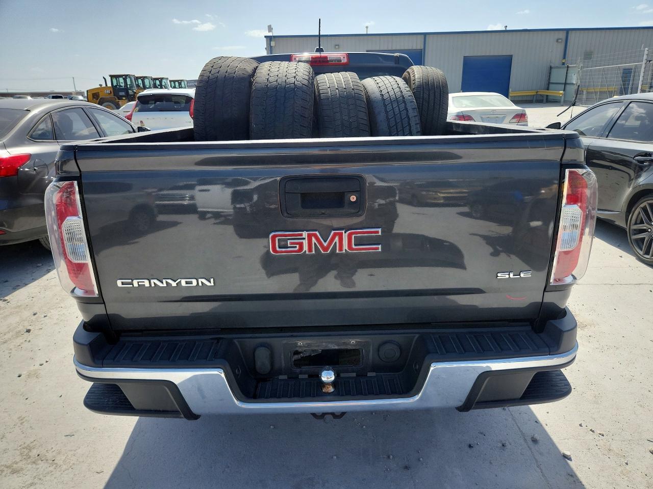 2016 GMC Canyon Sle - Image 6