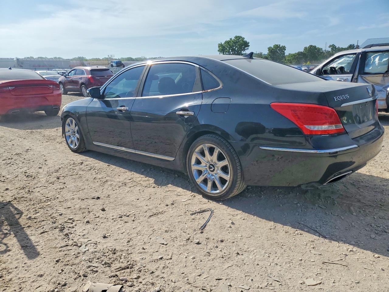 2012 Hyundai Equus Signature - Фото 2