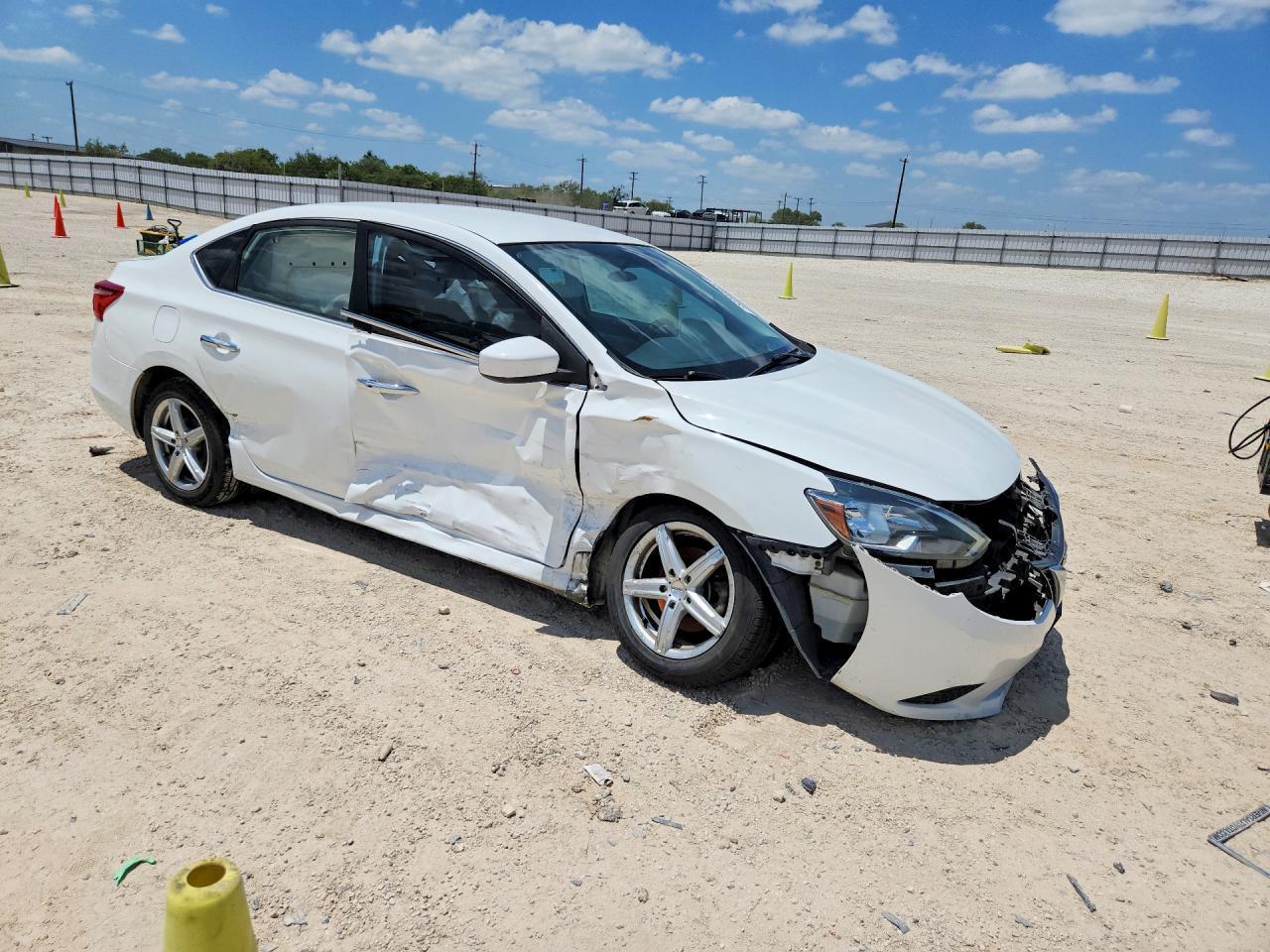 2017 Nissan Sentra Sv - Фото 4