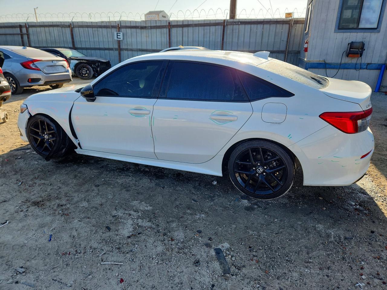 2024 Honda Civic Sport - Фото 2