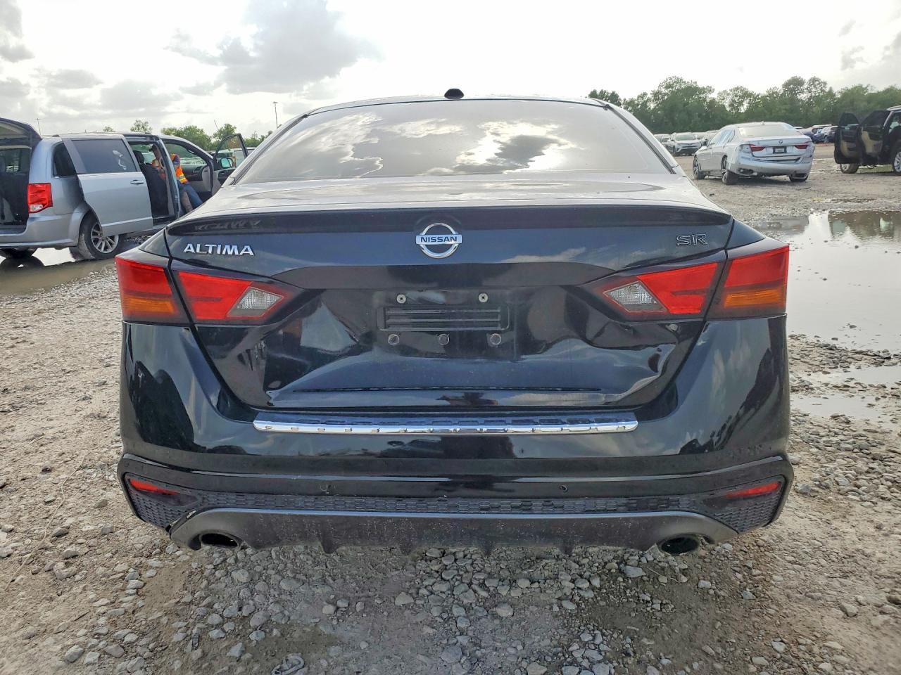 2021 Nissan Altima Sr - Image 6