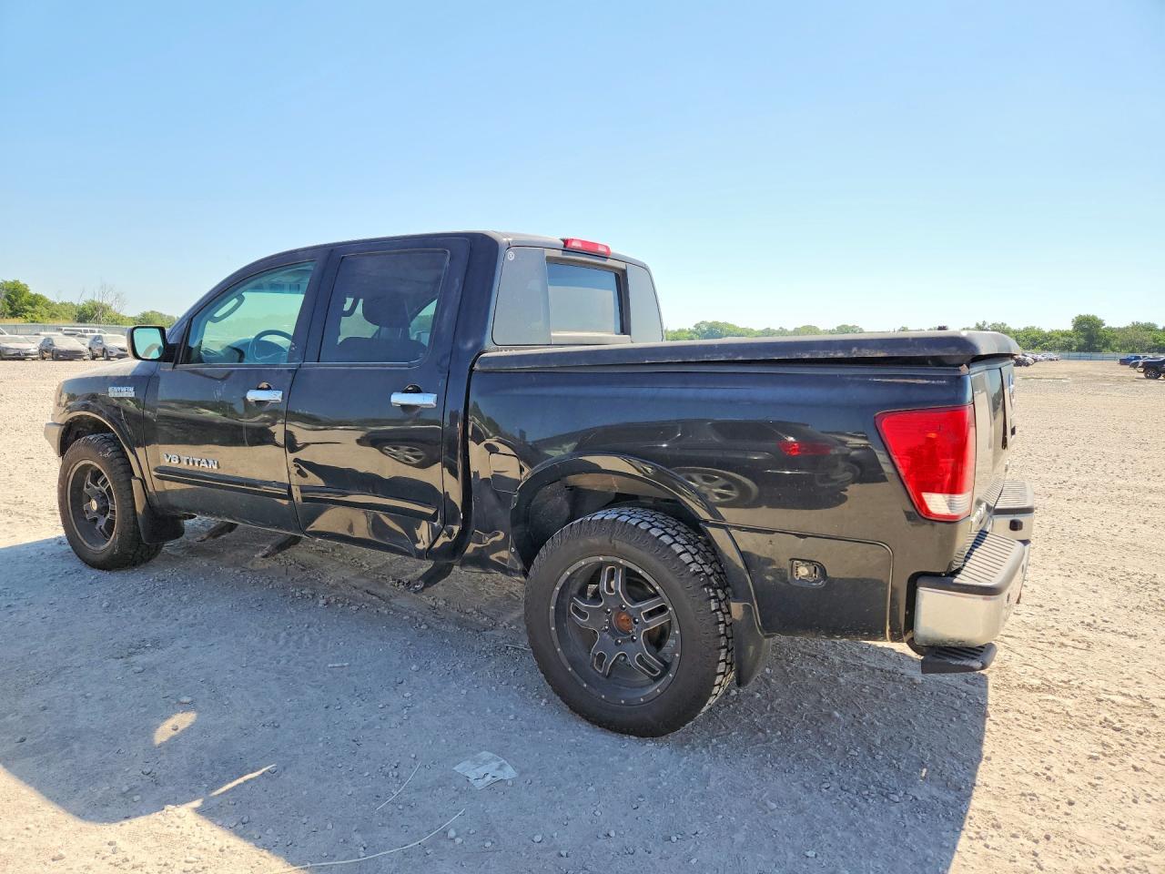 2009 Nissan Titan Xe - Фото 2