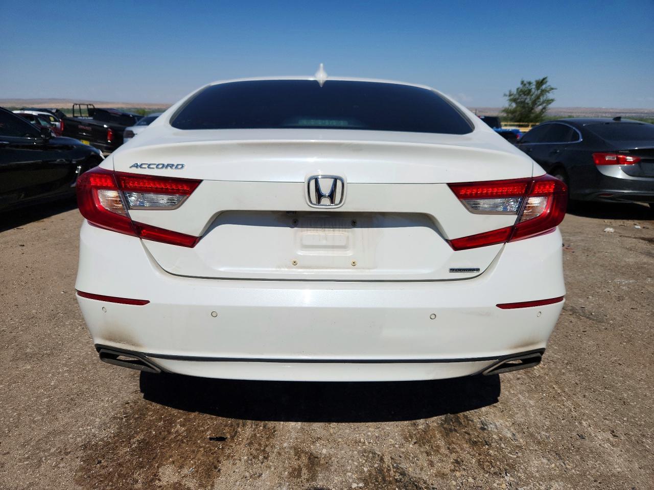 2018 Honda Accord Touring - Фото 6