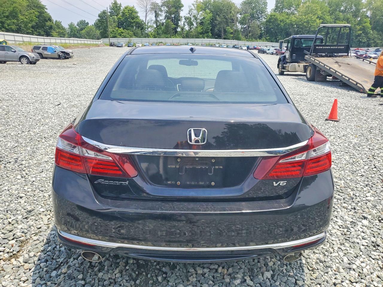 2017 Honda Accord Exl - Image 6