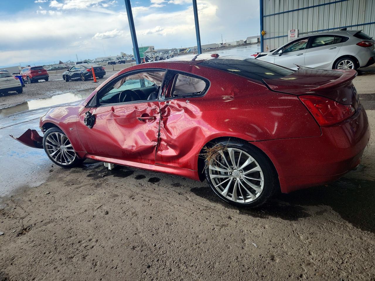 2015 Infiniti Q60 Coupe Base - Фото 2