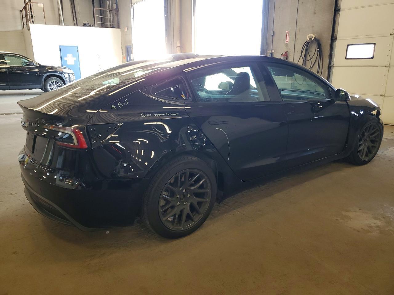 2025 Tesla Model 3 - Image 3