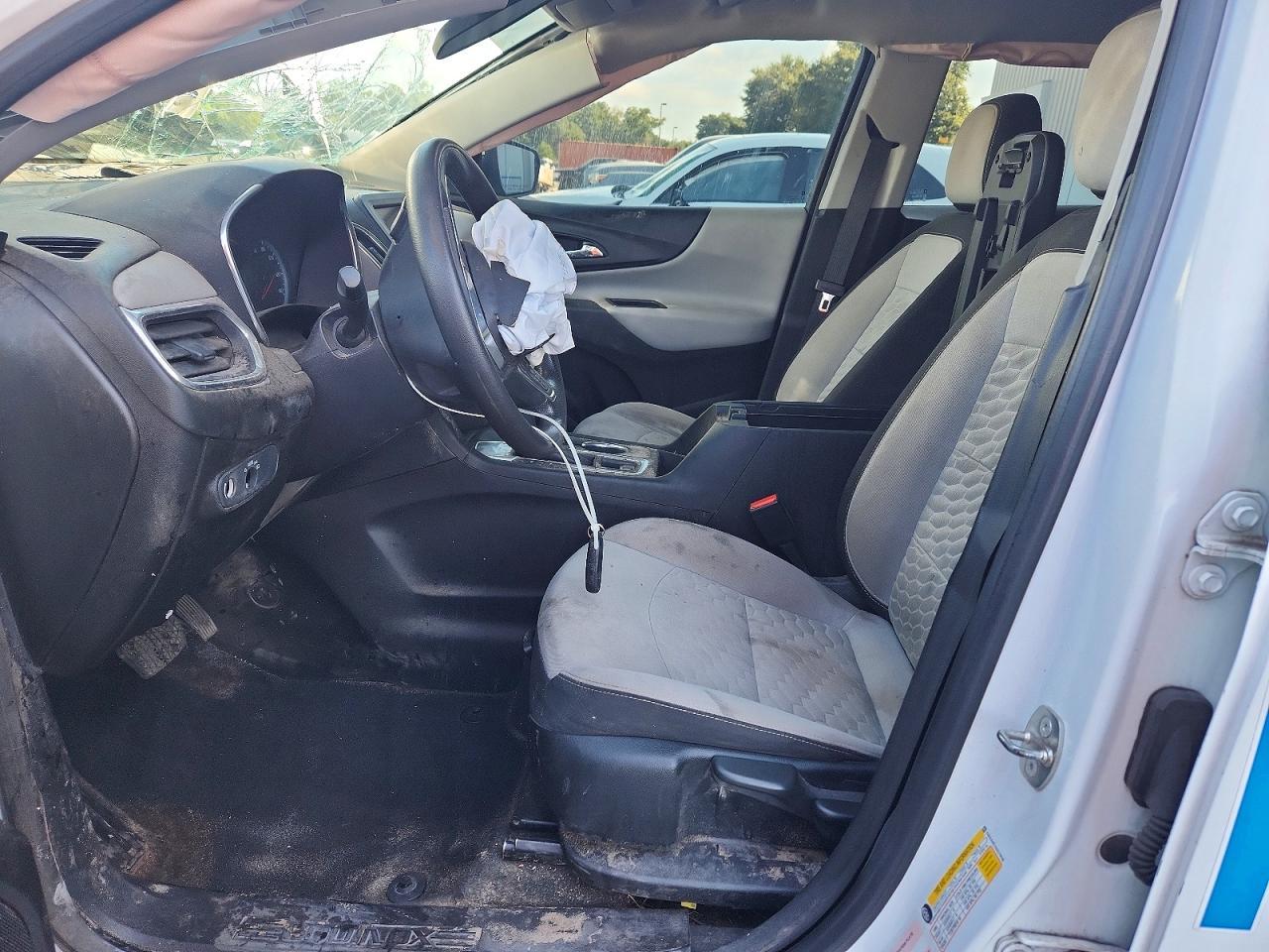 2019 Chevrolet Equinox Ls - Image 7
